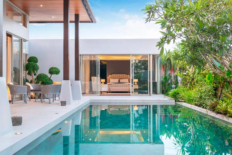 Entretenir sa piscine : quels traitements utiliser ?