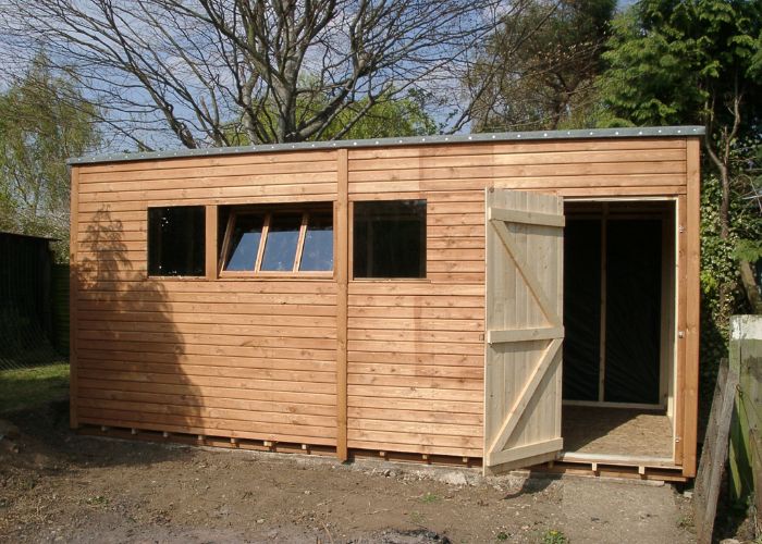 abris de jardin avec toit plat