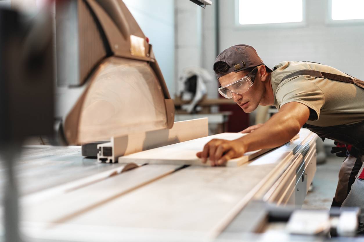 Découpe de bois sur mesure 