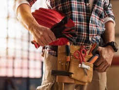 Pourquoi les artisans du bâtiment oublient-ils souvent la décennale obligatoire ?