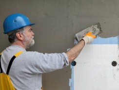 Votre façade se dégrade ? L&rsquo;isolation thermique change tout