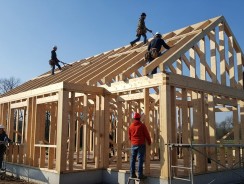 Comment construire sa maison en bois : guide complet & devis 2026