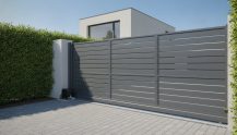 Motorisation portail coulissant : prix, types et pose 2026 (+ devis)
