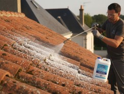 Produit nettoyage toiture professionnel sans rinçage : le guide 2026