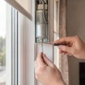Réglage fin de course volet roulant : la méthode simple (vis et électronique)