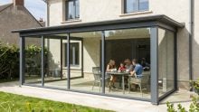 Tarif véranda 20m2 : prix posé, permis et aides en 2026