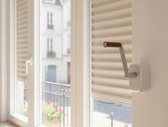 Volet roulant à manivelle : fonctionnement, prix et réparation