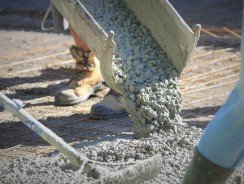 Peut-on couler une dalle béton directement sur la terre ?
