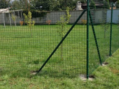 Qu&rsquo;est ce qu&rsquo;une jambe de force pour grillage rigide ?