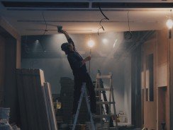 Comment faire une pose de placoplâtre au plafond ?