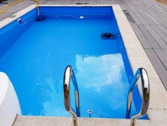 Comment choisir un robot de piscine ? Préparez l&rsquo;été 2021