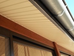 Prix sous-face PVC en 2025 : guide complet pour choisir, installer et budgeter votre projet